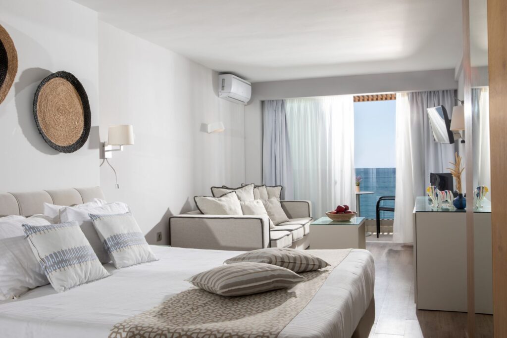 Deluxe Suite Sea View